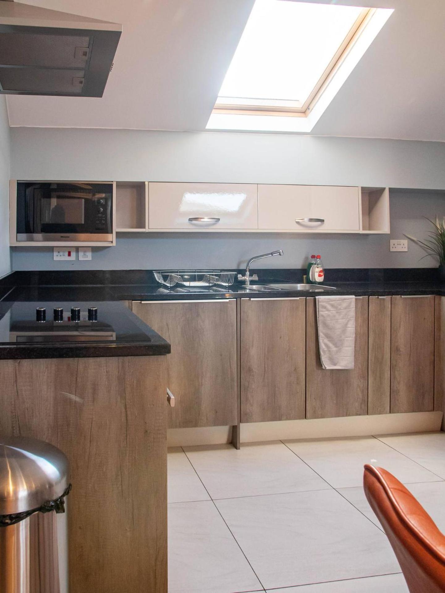 Outstanding Deluxe Hideaway By Avo Holiday home *