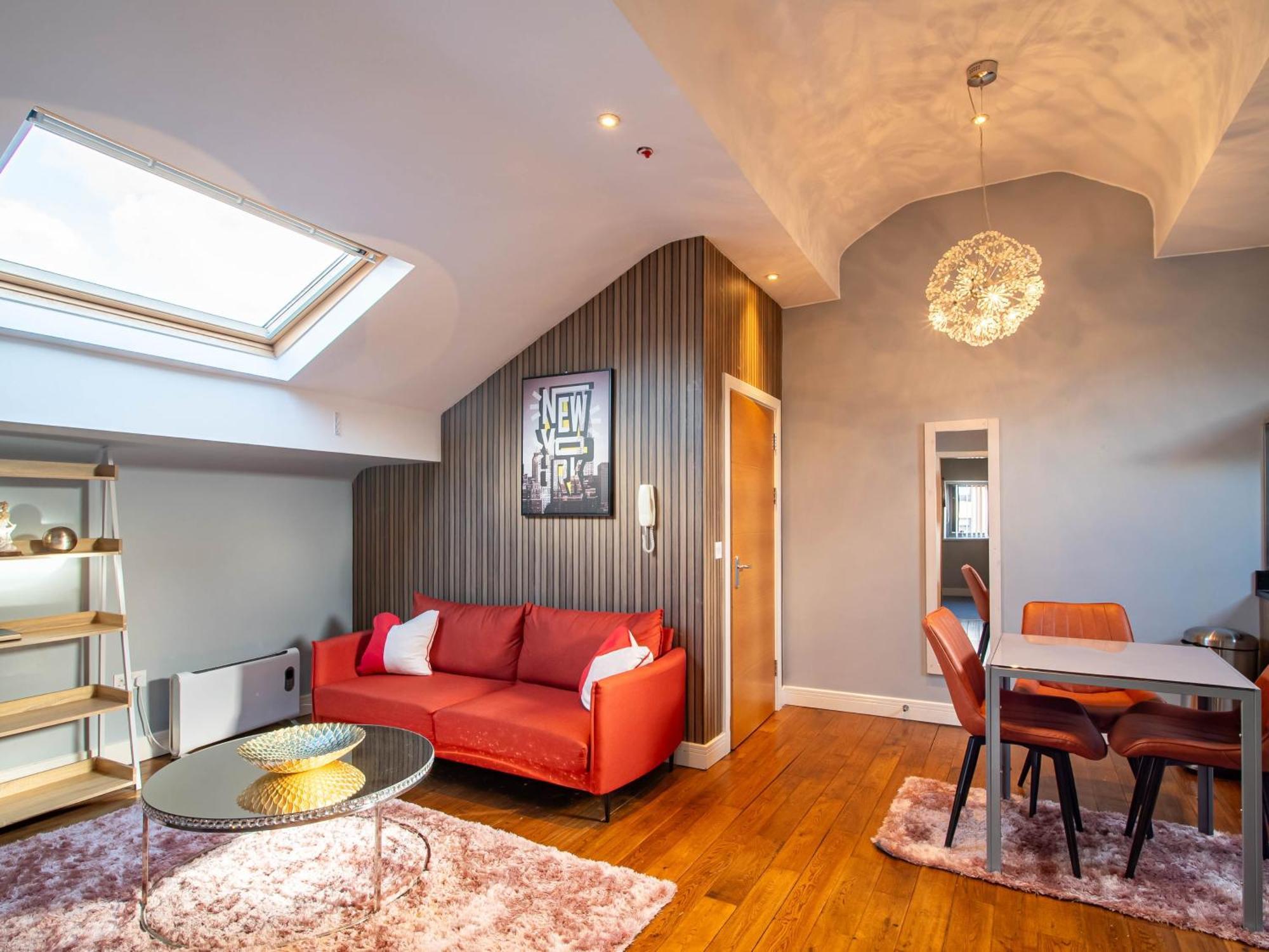 Outstanding Deluxe Hideaway By Avo Holiday home *